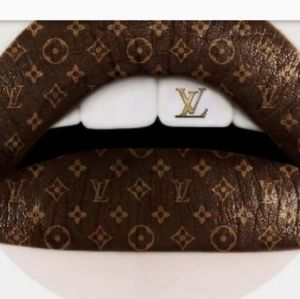 Meet your Posher, Sparkle